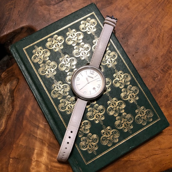 Fossil Large Face Watch *Rare Find* - Picture 3 of 12